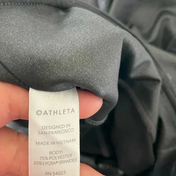 Athleta inclination motto gunmetal leggings - Picture 8 of 9